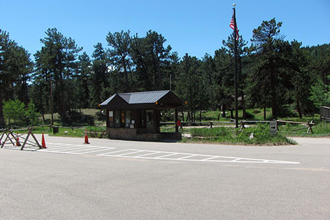 Wild Basin entrance station