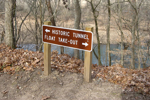 tunnel sign